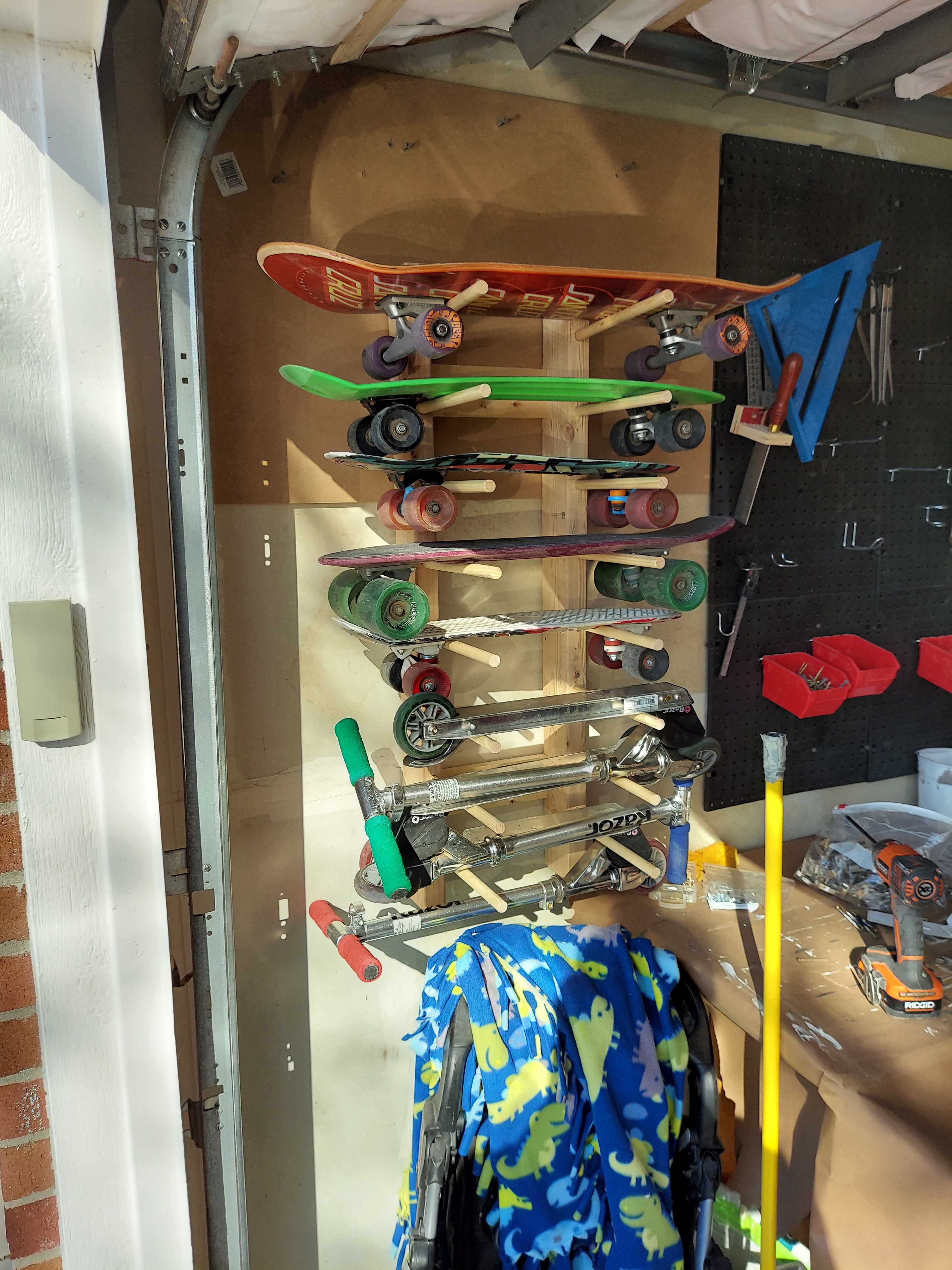 2021-03-31-skateboard-rack.jpg